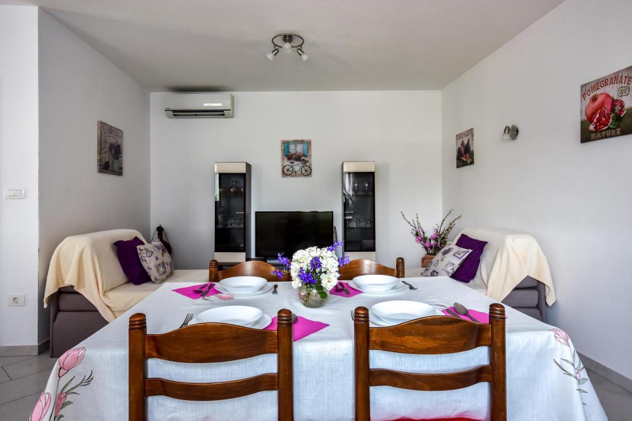 Apartman Koraca Roč 외부 사진