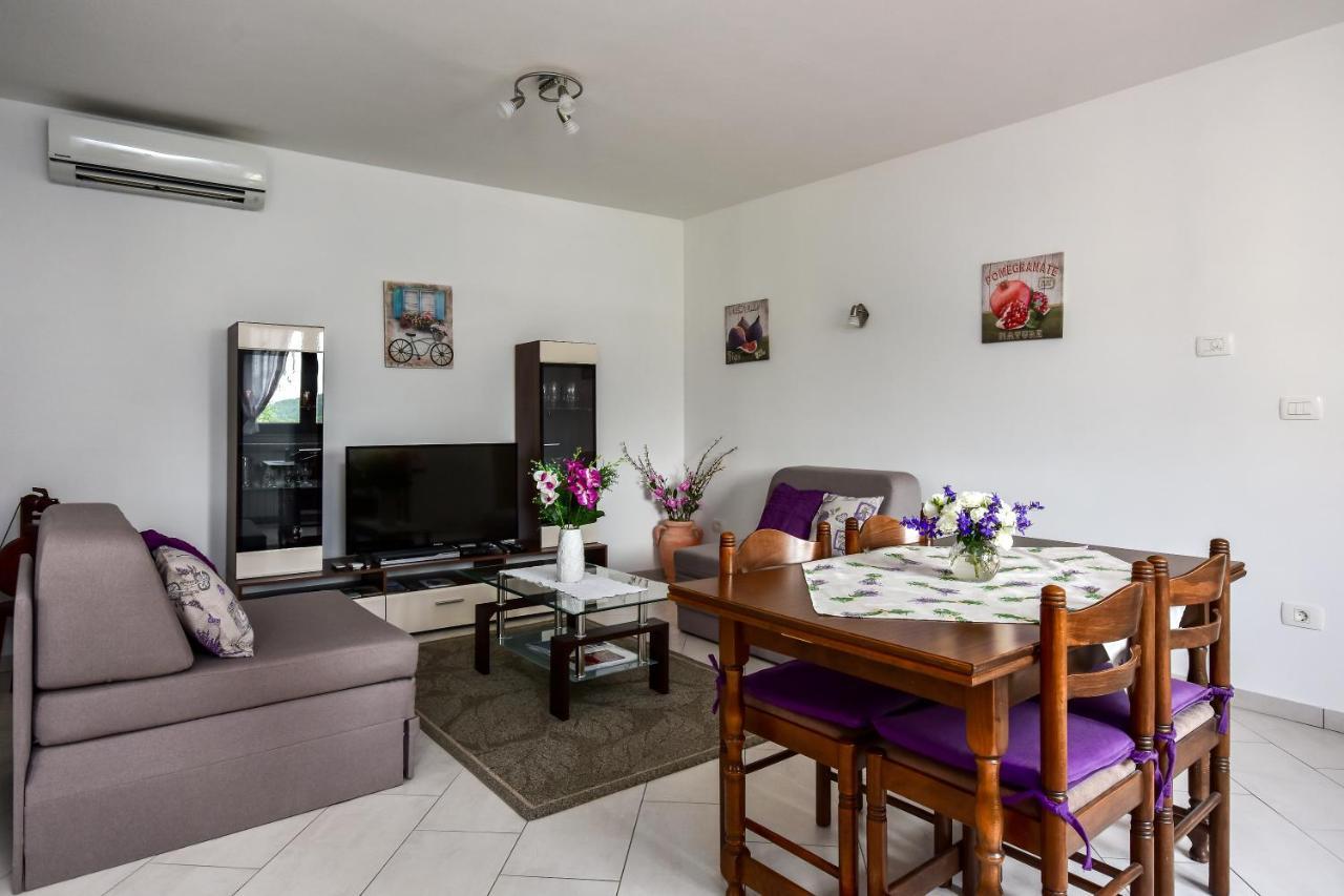 Apartman Koraca Roč 외부 사진