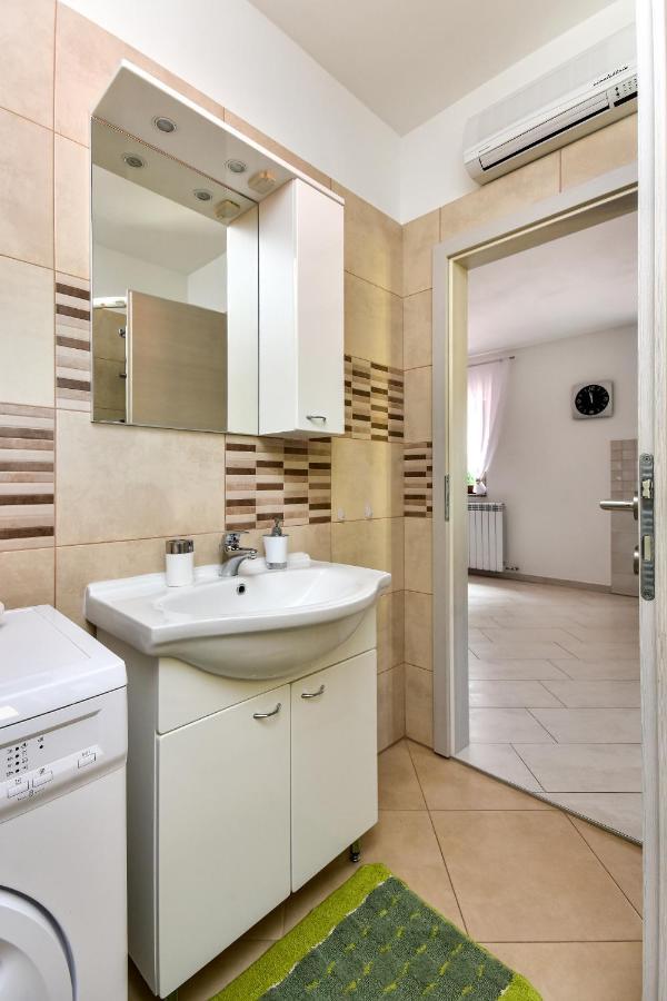 Apartman Koraca Roč 외부 사진